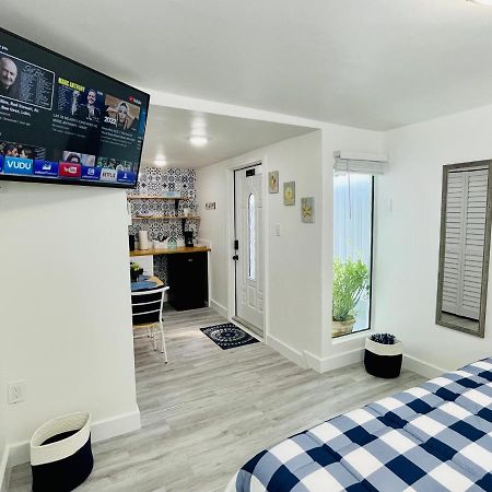 Our Lovely Nest, Free Parking & Wi-Fi Miami Exteriör bild